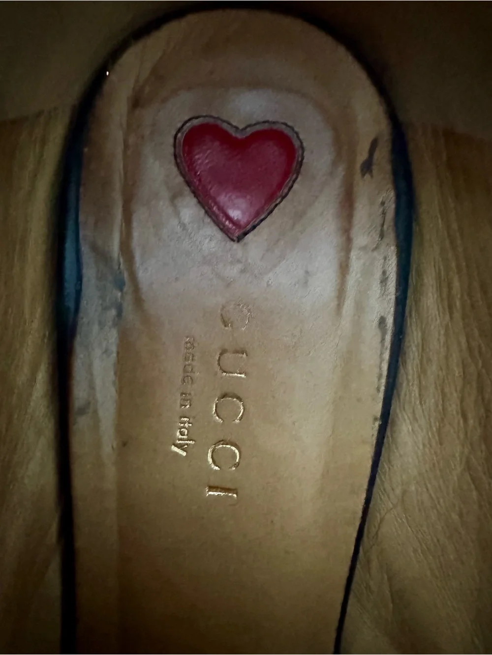 Authentic Gucci Peyton Black Leather Loafers with Red Stripe and Pearls